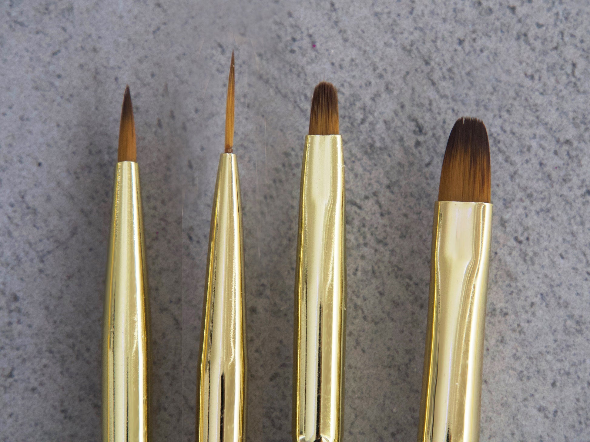 5pcs Polar Light Handle Nail Brush Set/ Detailing Striping Gel Liner Brushes,  Painting Brushes, 3D Brush, Ombre Brush, With Pink Case 