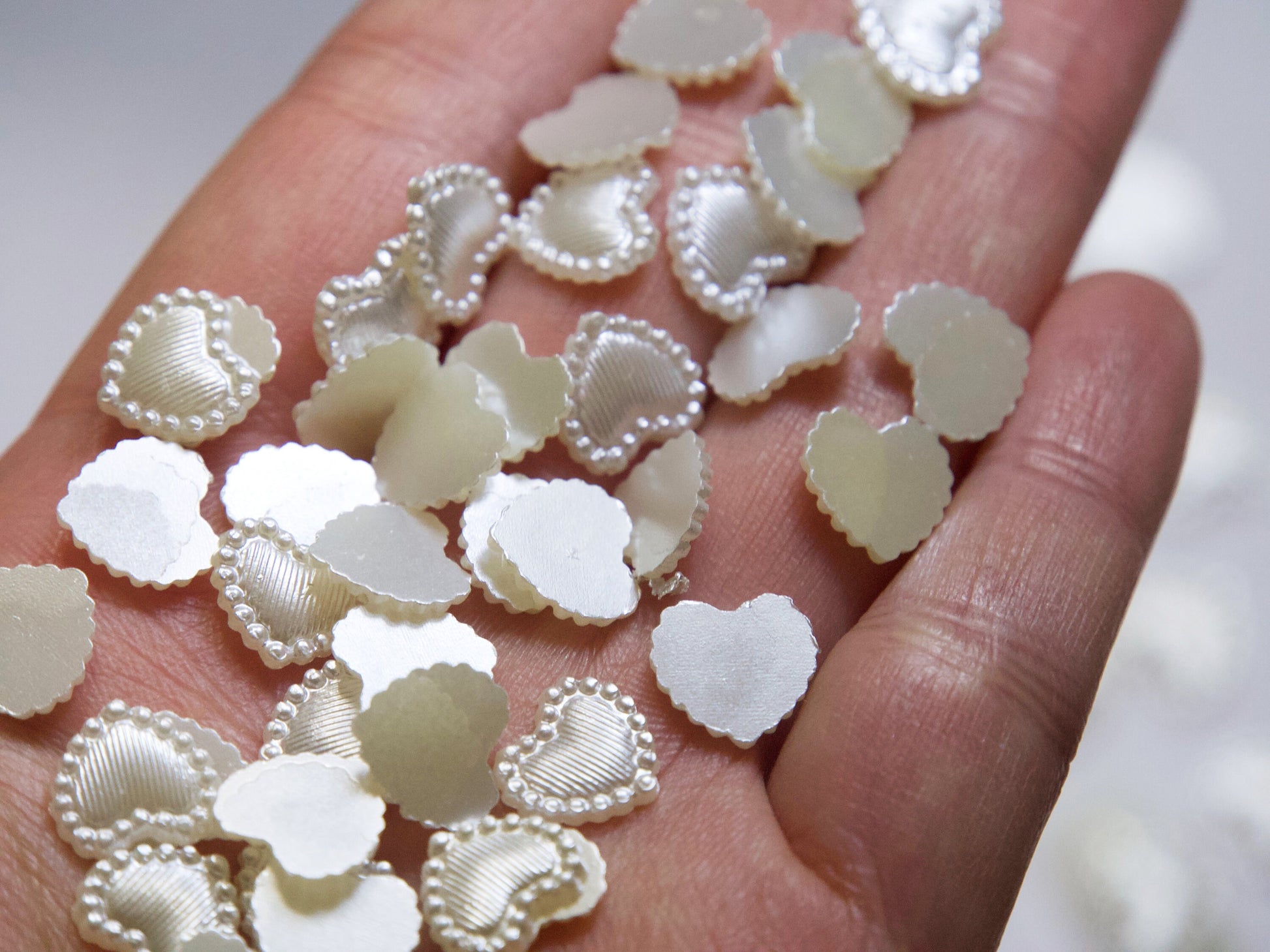 50pcs White Pearlescent Heart Decals