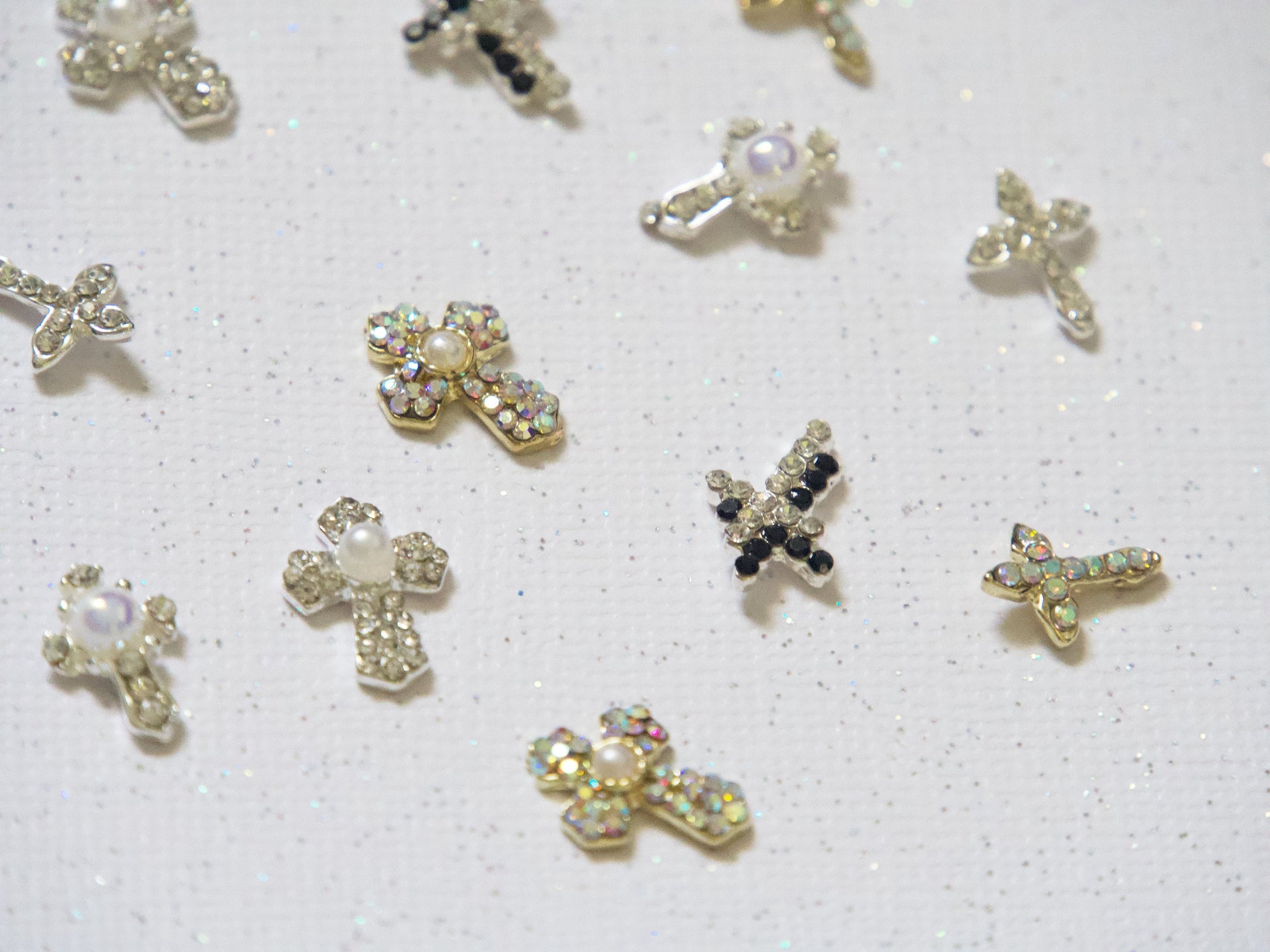 4pcs Cross Crucifix nail decoration